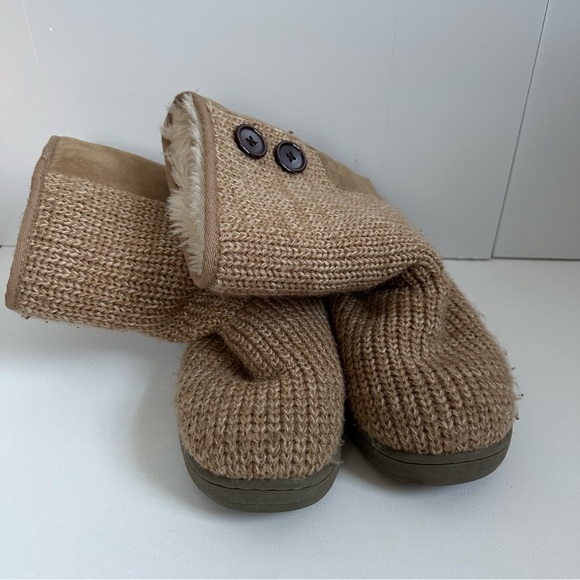 Airwalk Sweater Boots - Picture 7 of 14